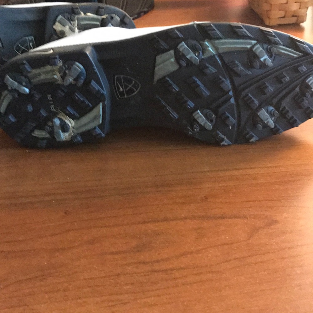 COPY - Women’s Nike Air golf shoes ⛳️🏌🏻‍♀️ - Picture 3 of 3
